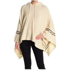 La Classe Couture Women’s Hooded Poncho Sweater